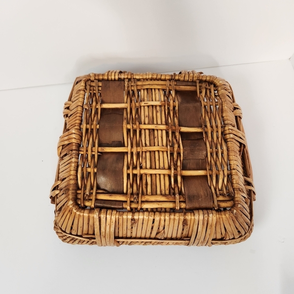Vintage Square Rattan Wicker Basket Serving Tray Home Decor 90s Boho Bohemian - Picture 8 of 11